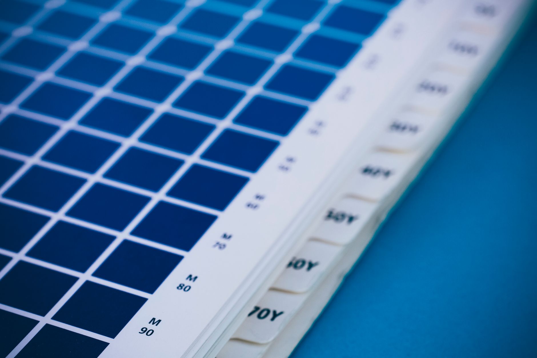 Lee más sobre el artículo Cómo calcular cuánto material necesitas para un proyecto gráfico